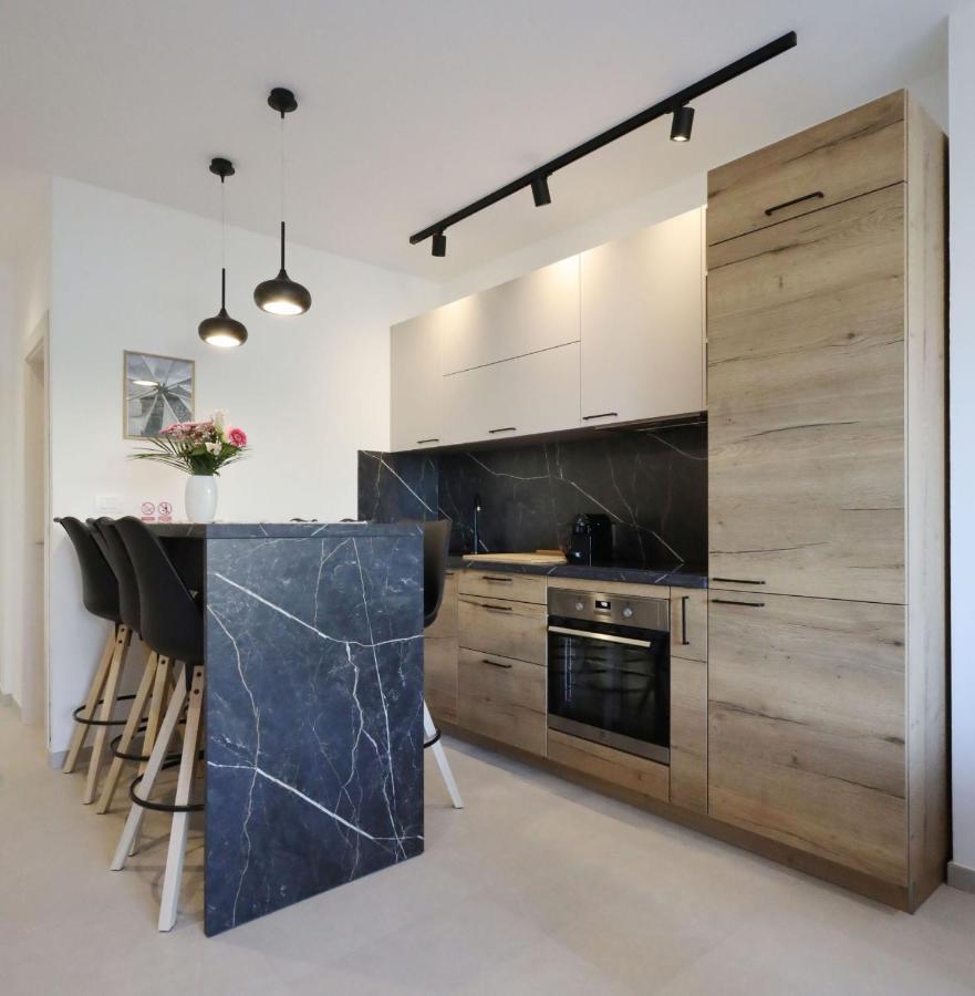Apartments Maestral Медулин Экстерьер фото