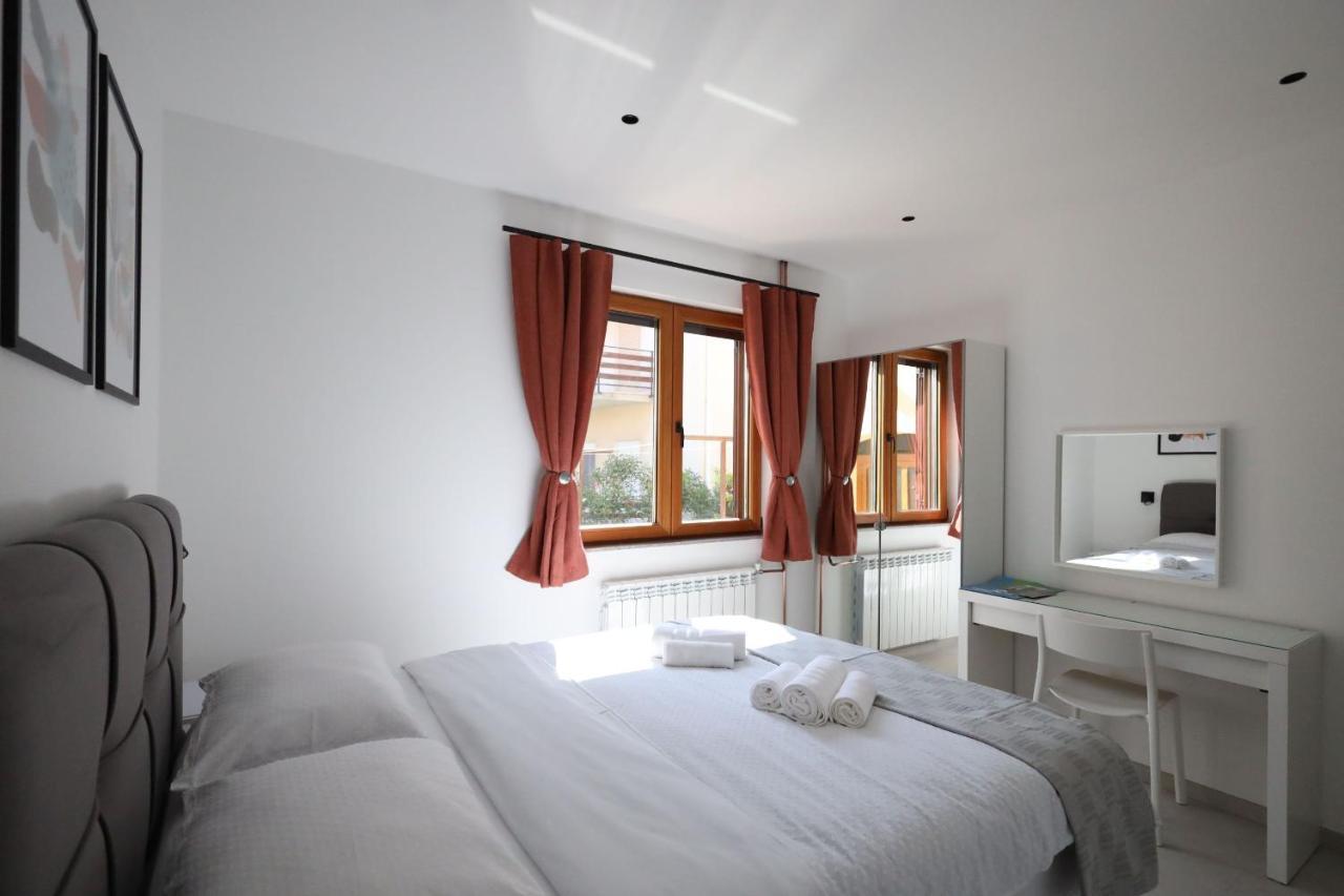 Apartments Maestral Медулин Экстерьер фото